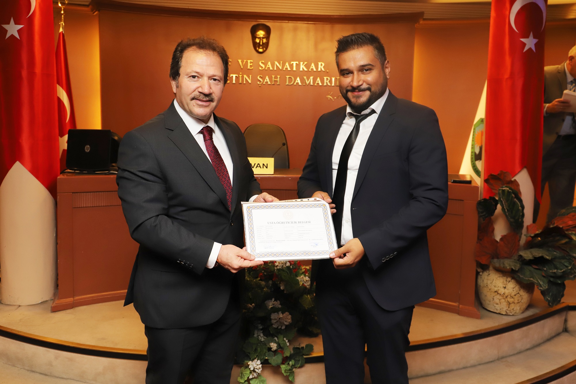 Yiğiner’den Elmadağlı’ya yeni hizmet merkezi için hayırlı olsun ziyareti