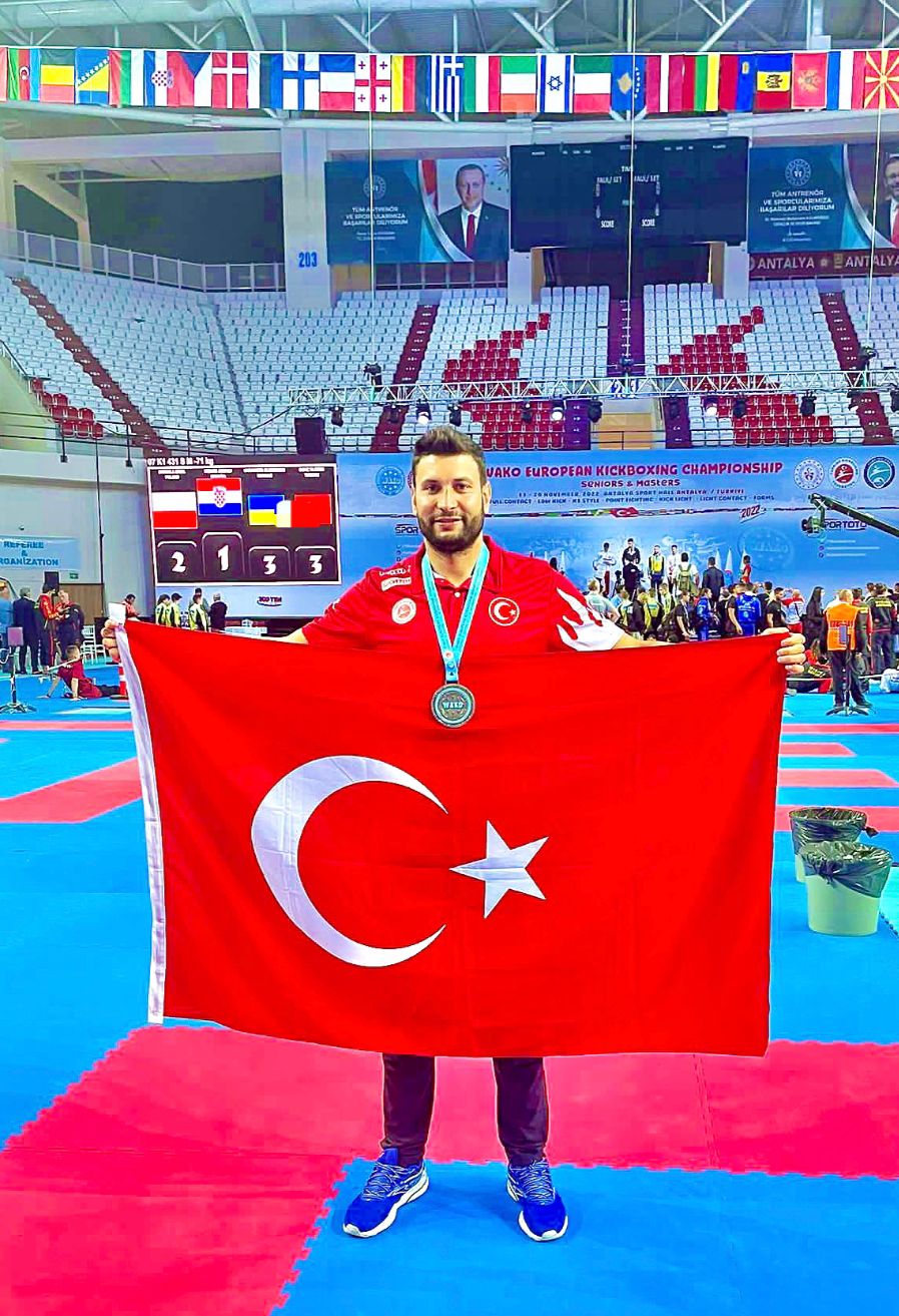 YÜCEL AVRUPA İKİNCİSİ OLARAK BAŞARILARINA BİR YENİSİNİ DAHA EKLEDİ