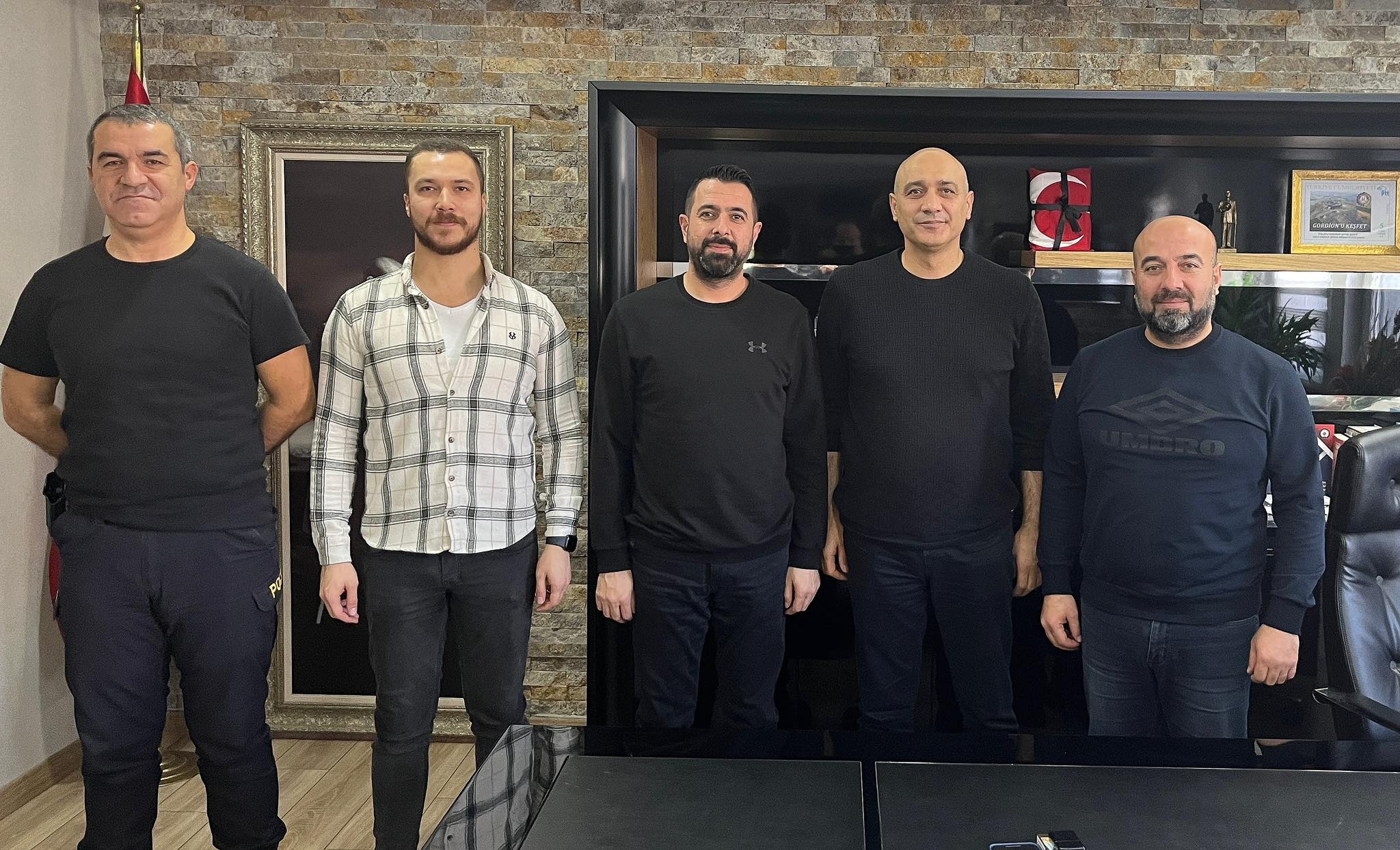 GAZETECİLERDEN EMNİYET MÜDÜRÜNE ZİYARET