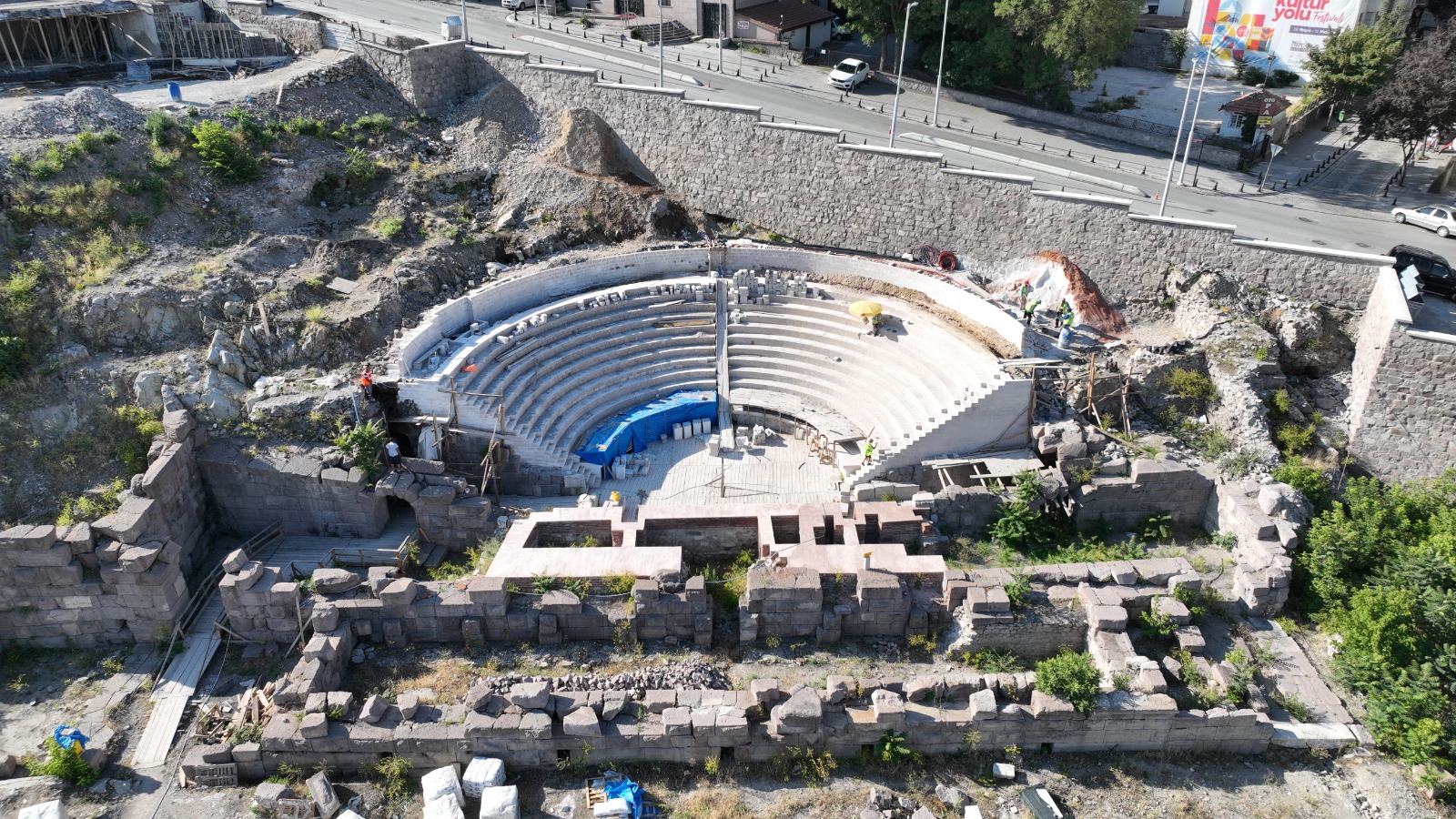 ANTİK ROMA TİYATROSU YENİDEN HAYAT BULUYOR