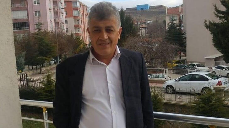 EMEKLİ UZMAN ÇAVUŞ EVİNDE ÖLÜ BULUNDU