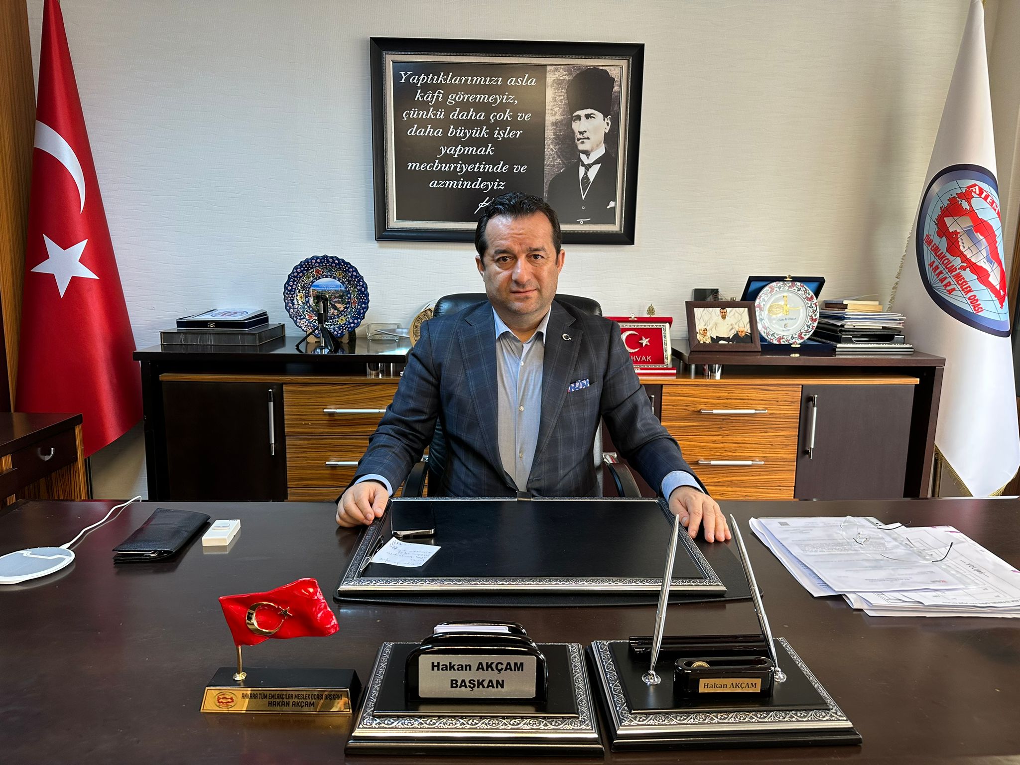 Akçam: Açgözlü fırsatçı ev sahipleri yüzünden depremzedeler mağdur oldu