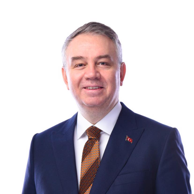 ALPARSLAN, “MİLLET İCRAATA BAKAR”