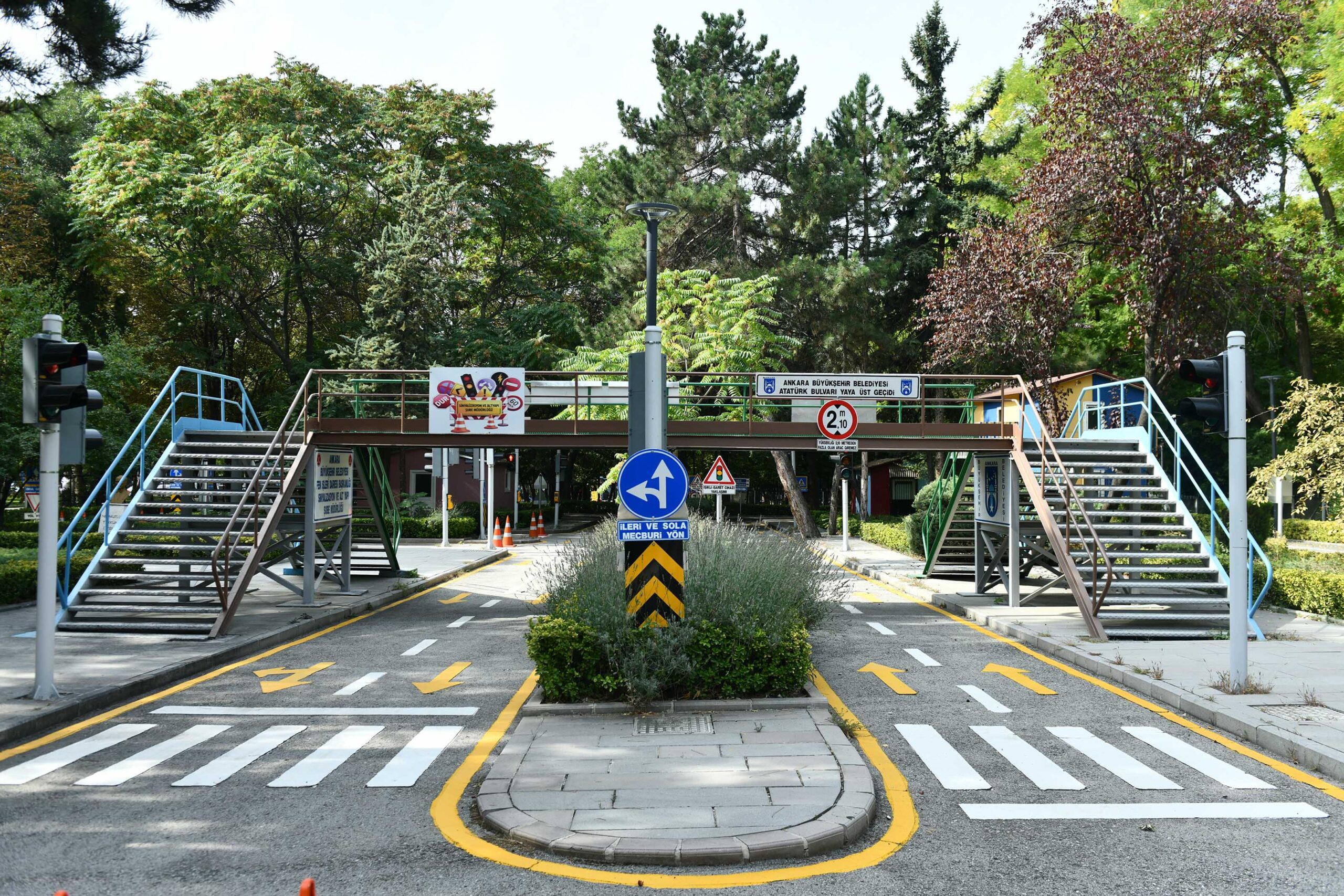 BAŞKENTLİ MİNİK ŞOFÖRLER ÜCRETSİZ TRAFİK EĞİTİMİNDE