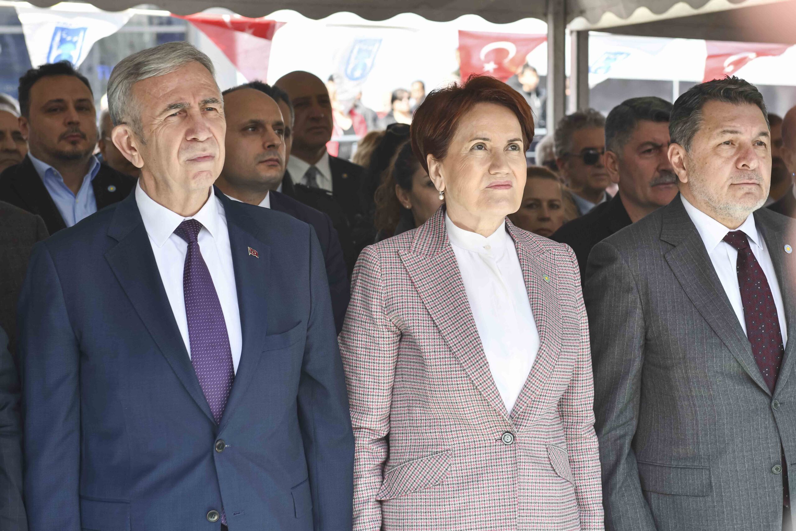 BÜYÜKŞEHİR BELEDİYESİNDEN ETİMESGUT’TA AÇILIŞ VE TANITIM PROJELERİ TÖRENİ