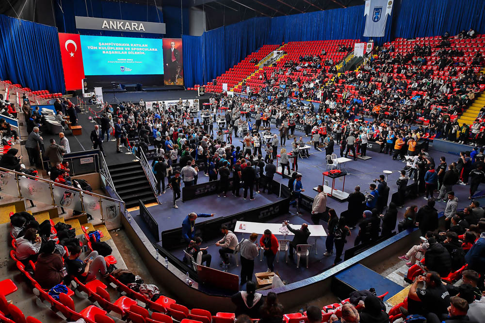 TÜRKİYE’NİN DÖRT BİR YANINDAN SPORCULAR KATILDI