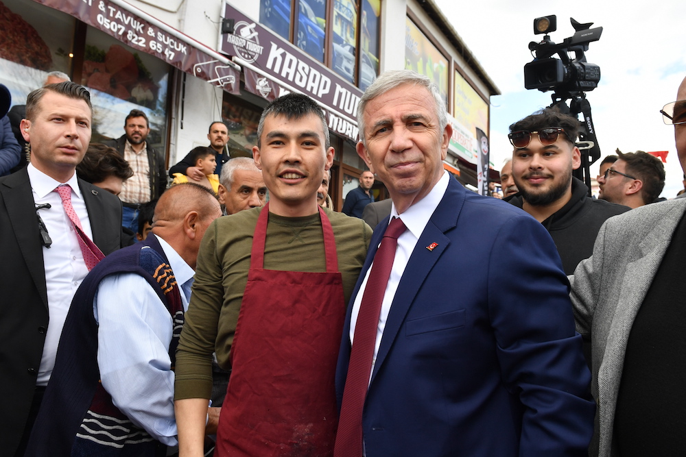 YAVAŞ: “BU ÜLKE ÇOK DAHA GÜZELİNİ HAK EDİYOR”