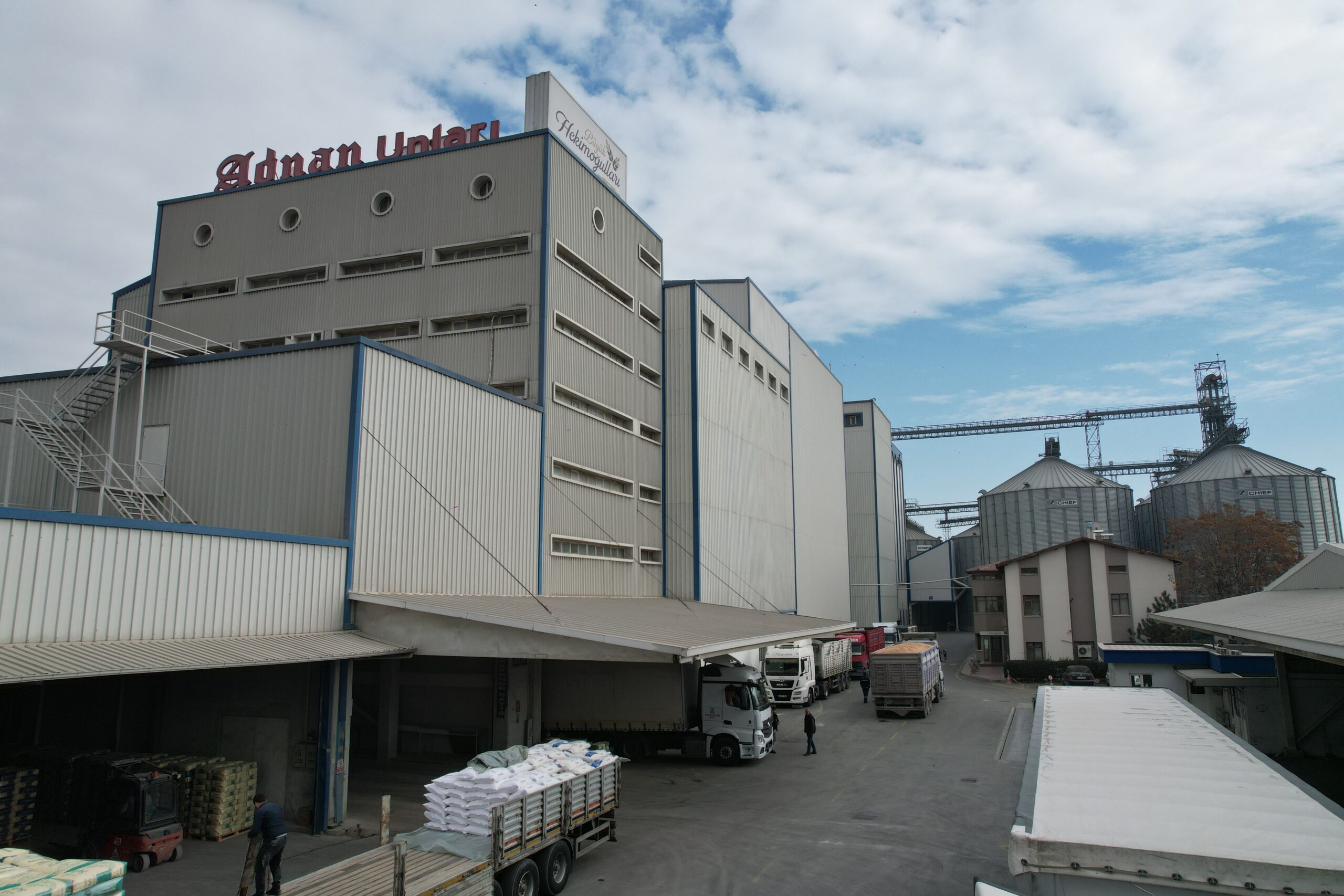 BÜYÜK HEKİMOĞULLARI HALKA ARZ İÇIN SPK’YA BAŞVURDU