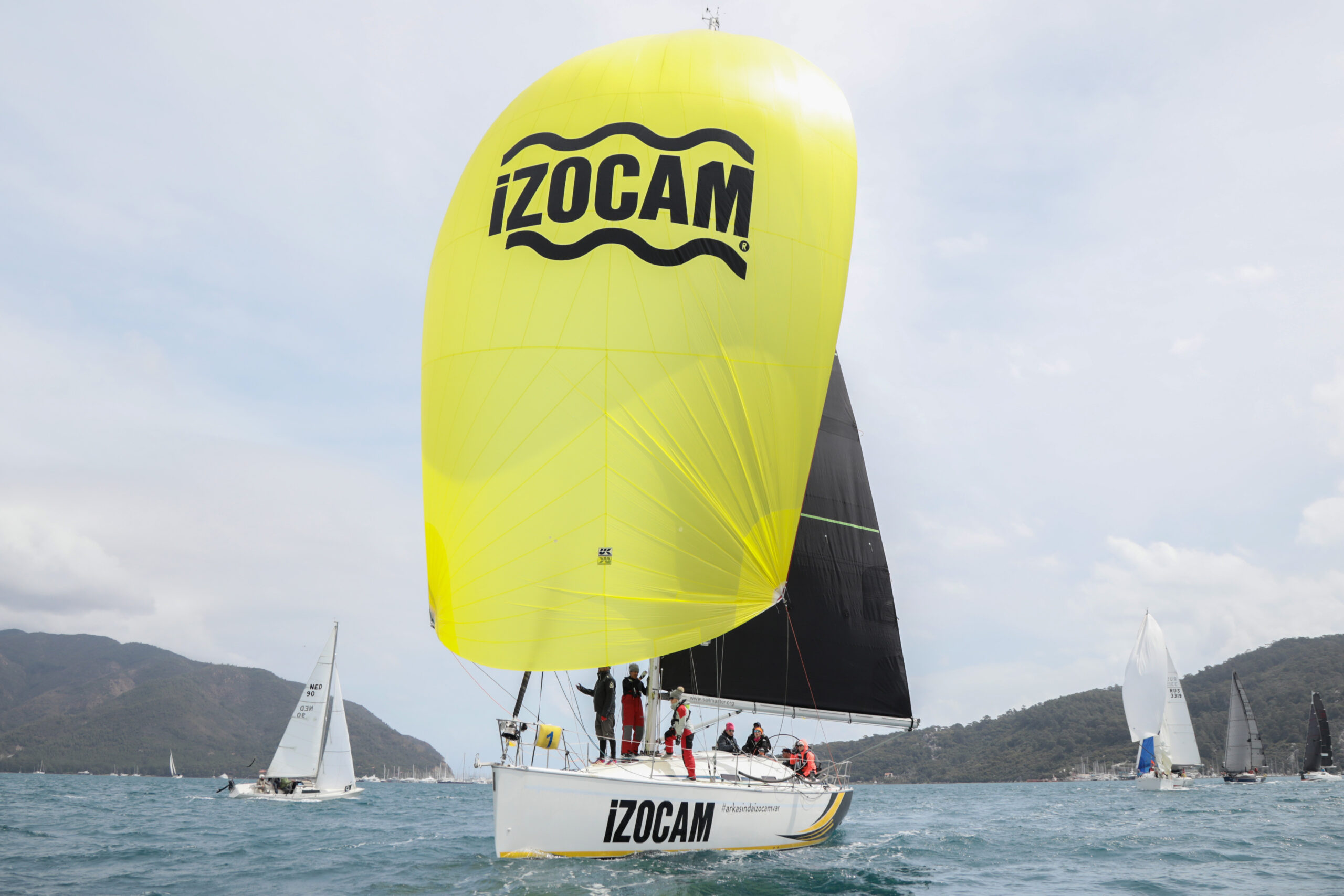 İZOCAM YELKEN TAKIMI, BOSPHORUS CUP İÇİN GÜN SAYIYOR