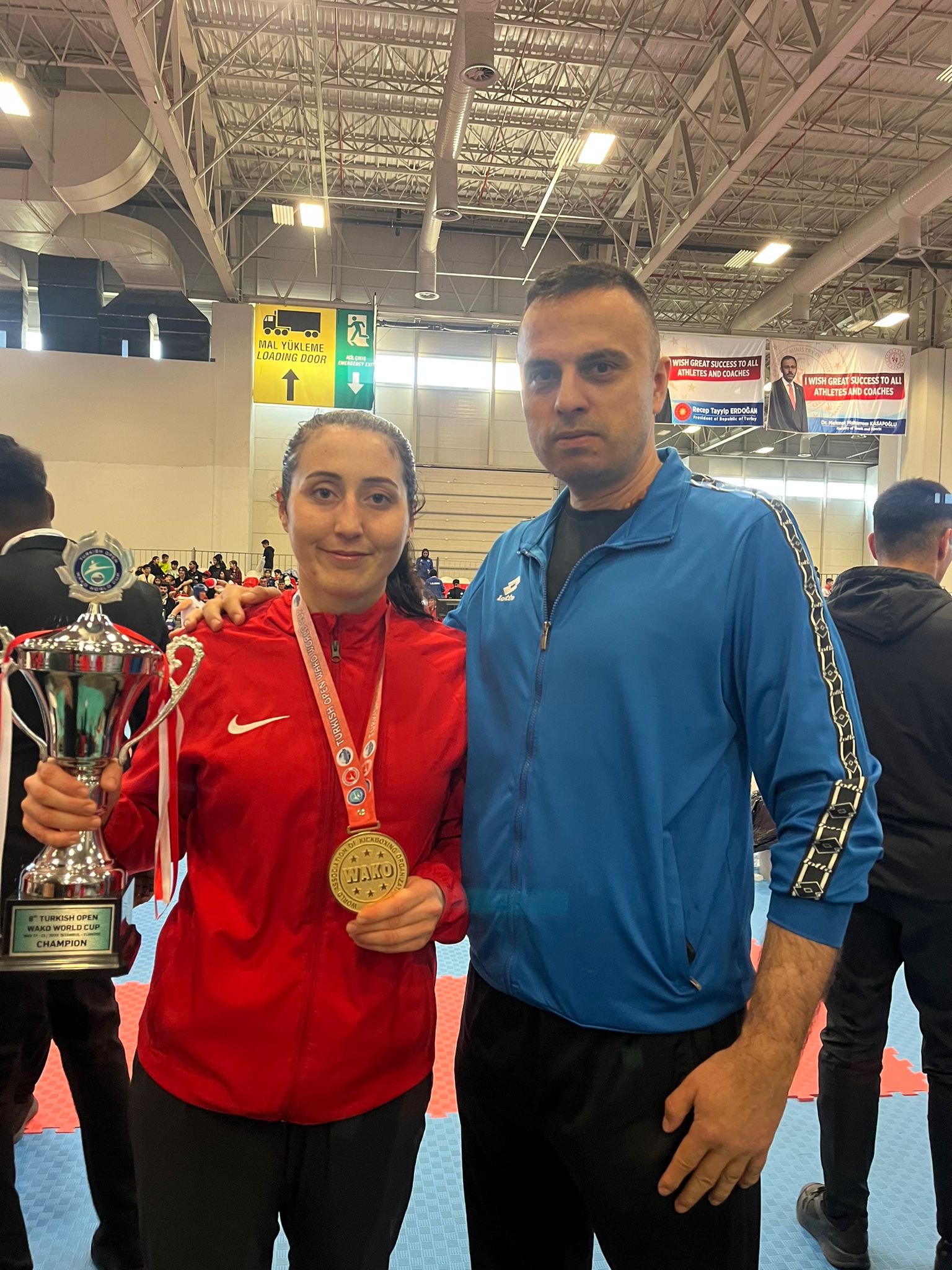 KİCK BOKS’TA POLATLI FIRTINASI