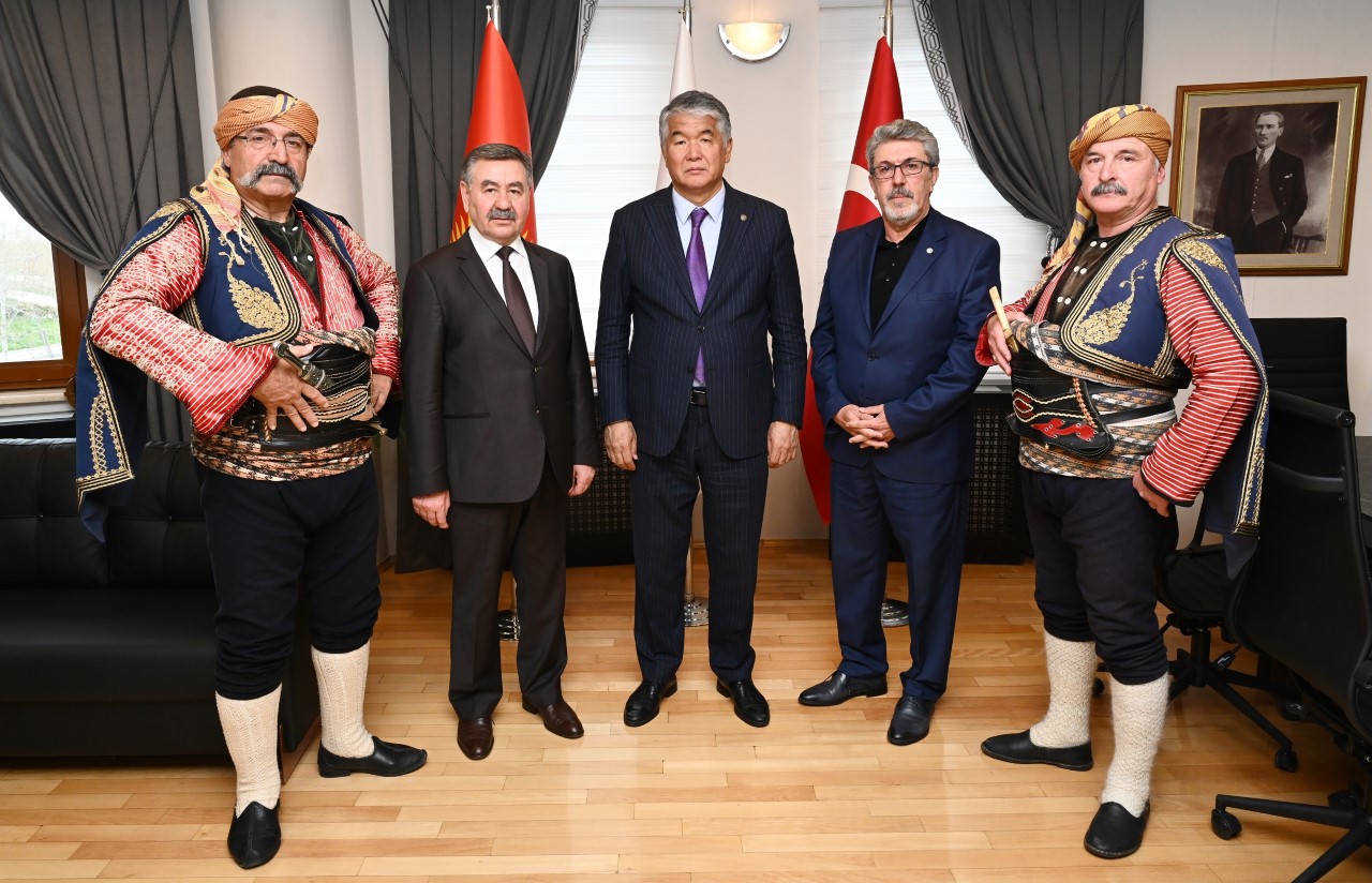 ANKARA KULÜBÜ İLE TÜRKSOY ARASINDA İŞBİRLİĞİ ALANLARI DEĞERLENDİRİLDİ