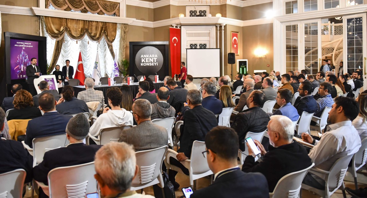 ANKARA KENT KONSEYİ’NDEN ELEKTRİKLİ ARAÇLAR VE AKILLI ŞEHİRLER ÇALIŞTAYI