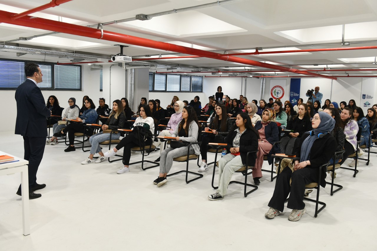 ECZANE DESTEK PERSONELİ EĞİTİMLERİ BAŞLADI    