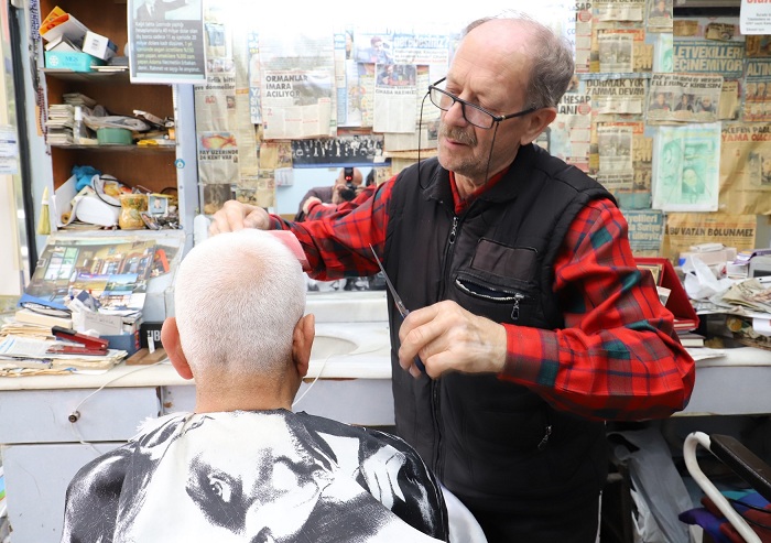 55 YILDIR BERBERLİK YAPIYOR