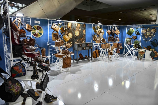 BELMEK “YIL SONU KARMA SERGİSİ” BAŞKENTLİLERLE BULUŞTU