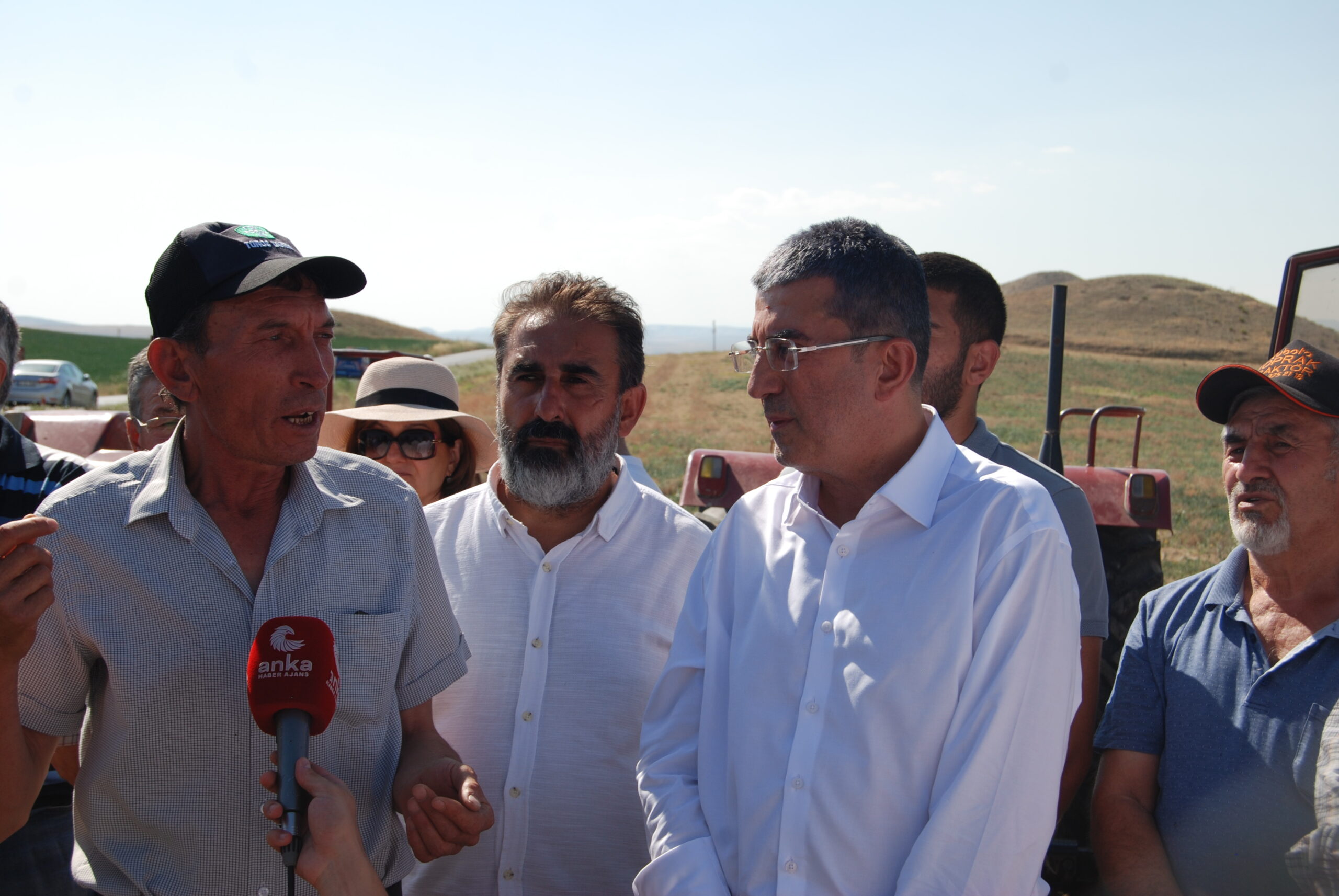 CUHURİYET HALK PARTİSİ GRUP BAŞKAN VEKİLİ GÖKHAN GÜNAY POLATLI’NIN YASSIHÖYÜK ÇİFTÇİLERİ İLE BİR ARAYA GELDİ.