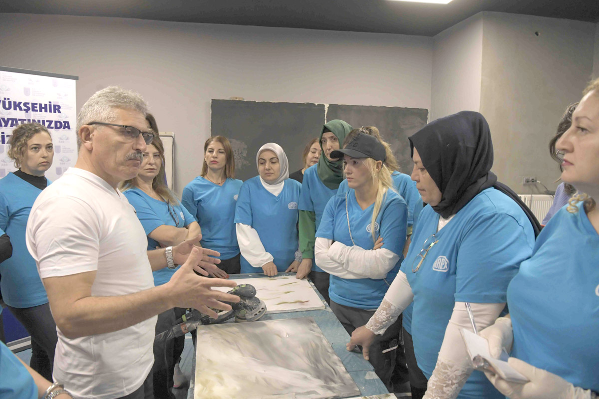 ANKARA BÜYÜKŞEHİR’DEN KADIN İSTİHDAMINA DESTEK