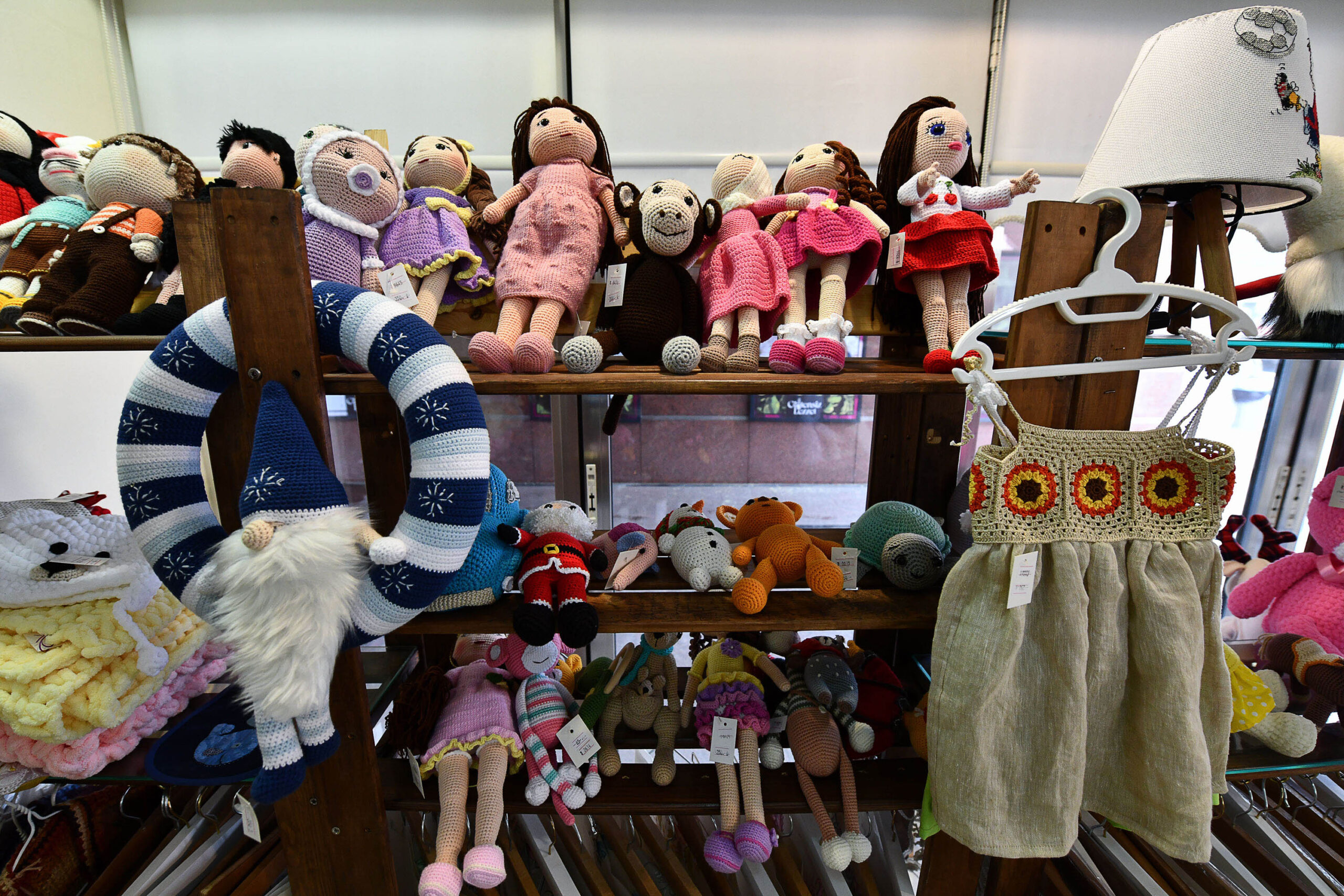 İŞTE KADIN EMEĞİ ÜRÜNLERİN SATIŞ SERÜVENİ