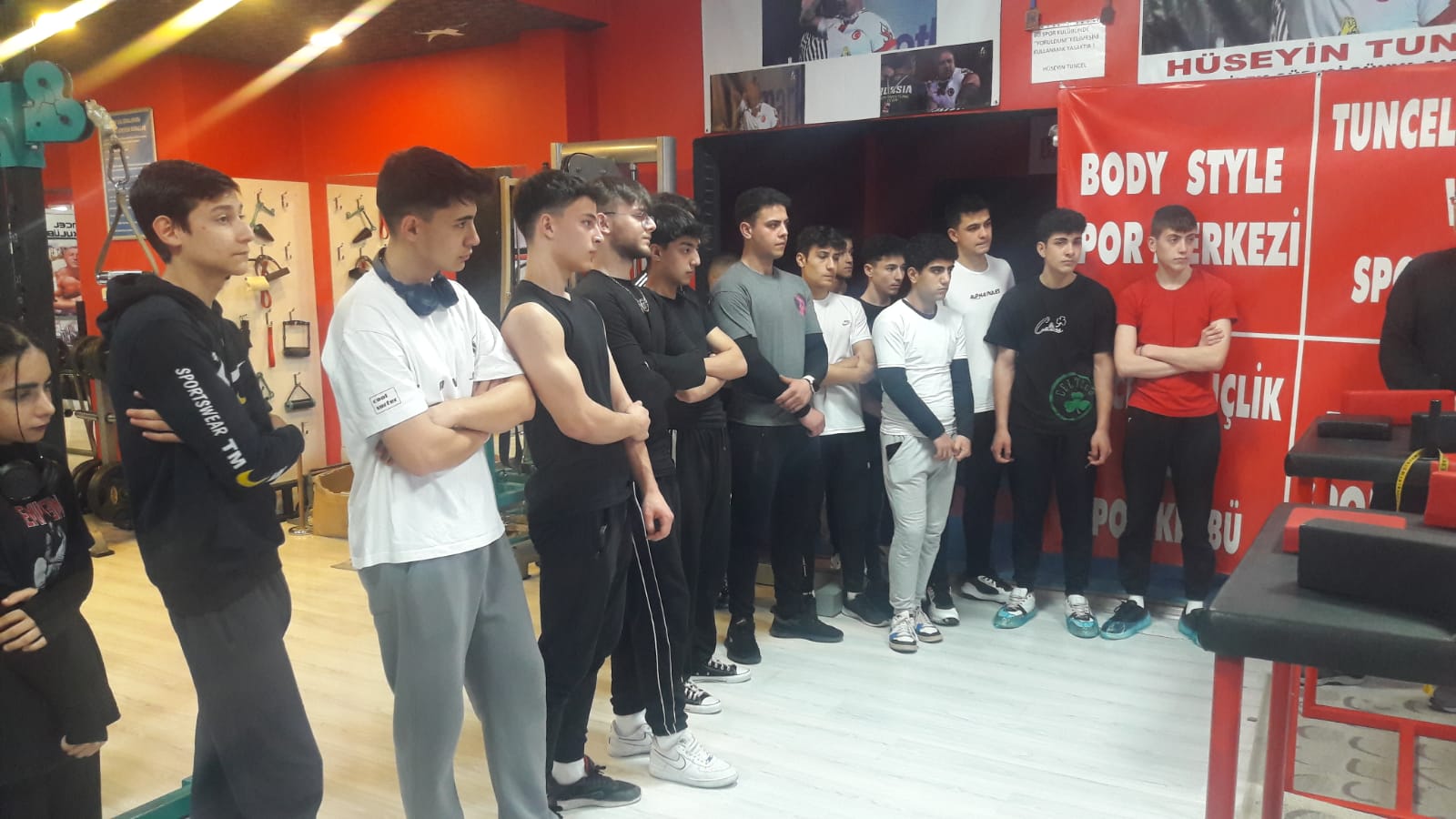 TÜRKİYE ŞAMPİYONASINA VE MİLLİ TAKIM SEÇMELERİNE HAZIRLANIYORLAR