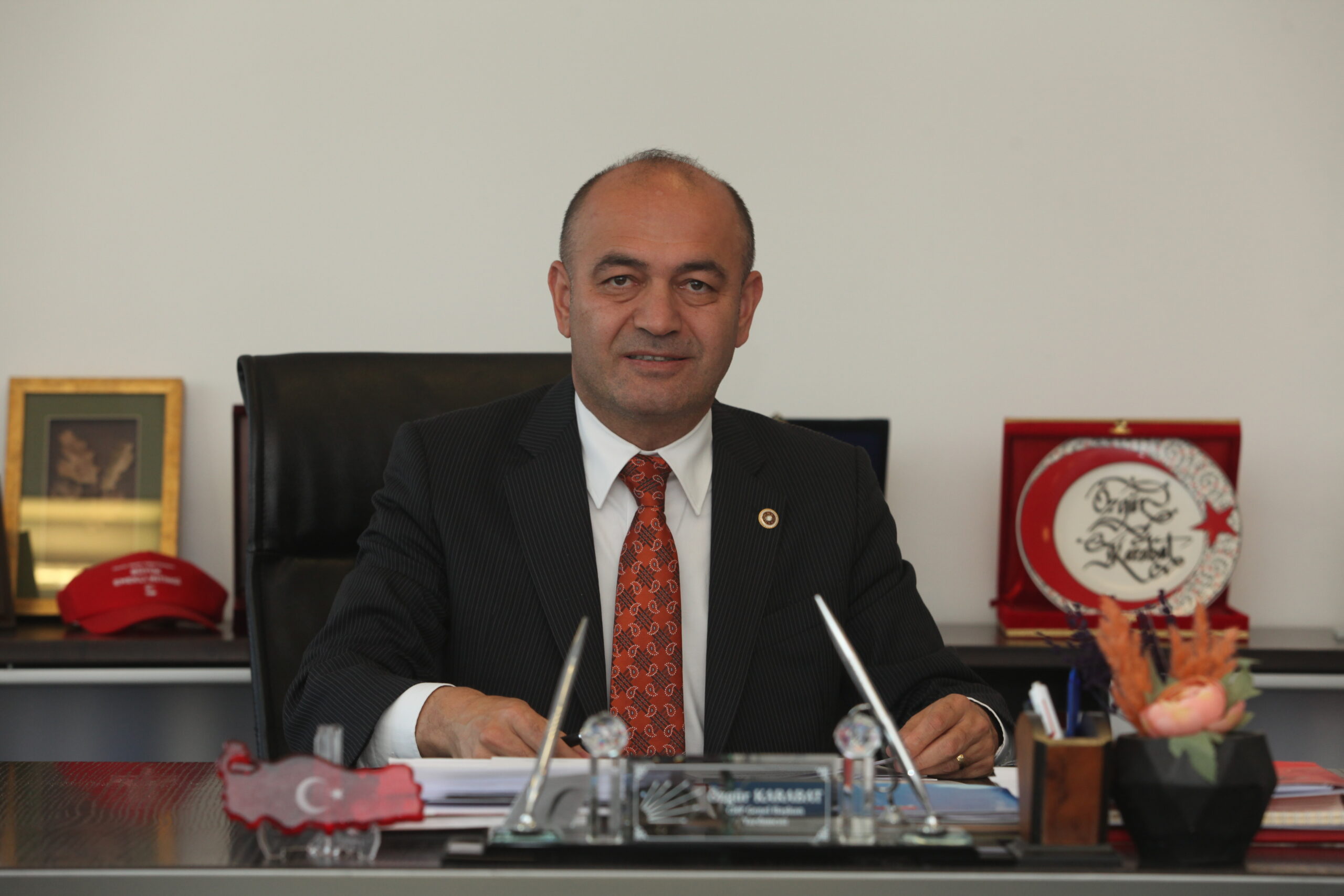 VATANDAŞA BİR KÖTÜ HABER DAHA: KREDİ KARTLARINA EK VERGİ GÜNDEMDE