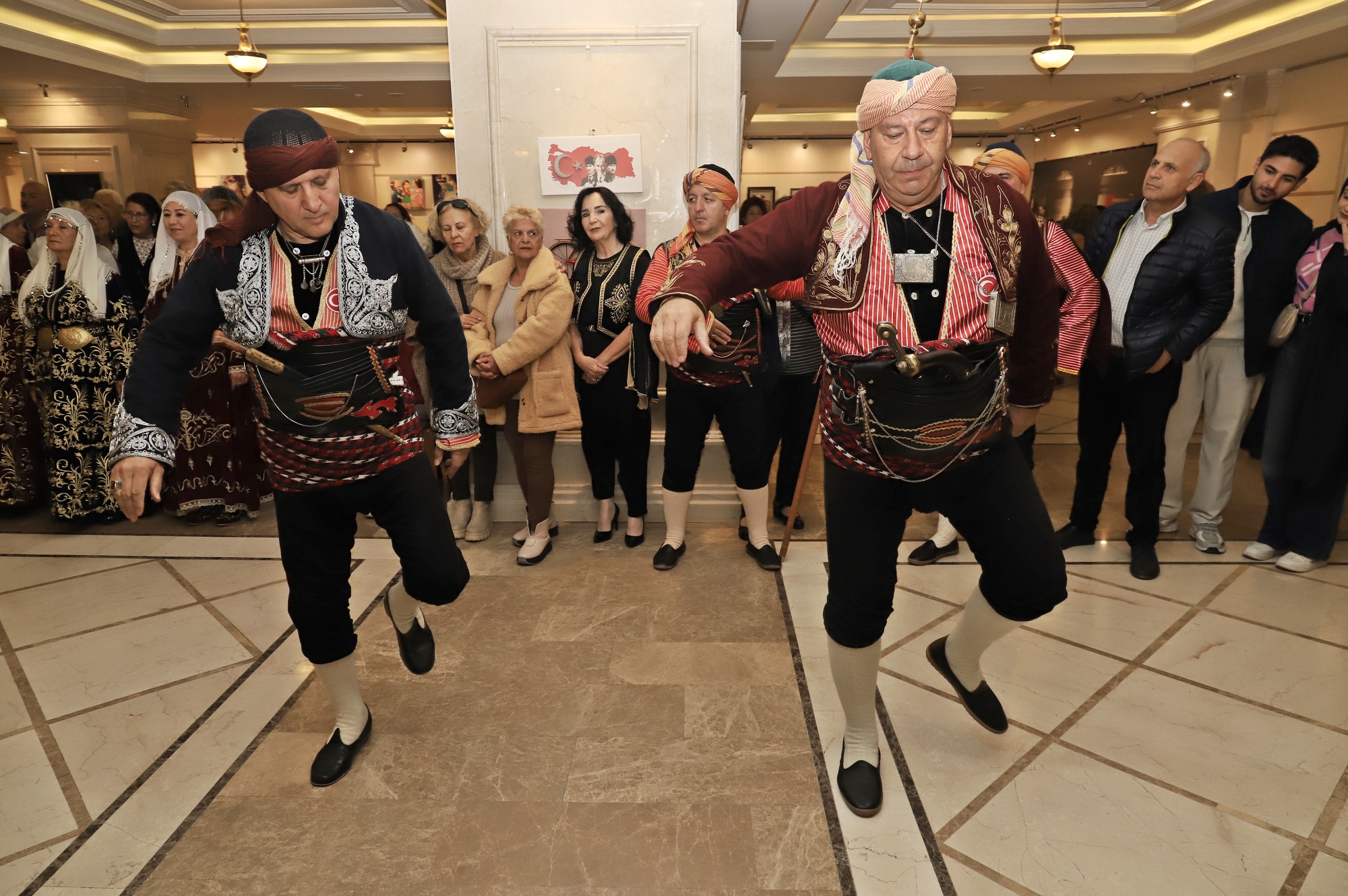 Seymen ve Bacıeren gösterili sergi açılışı 