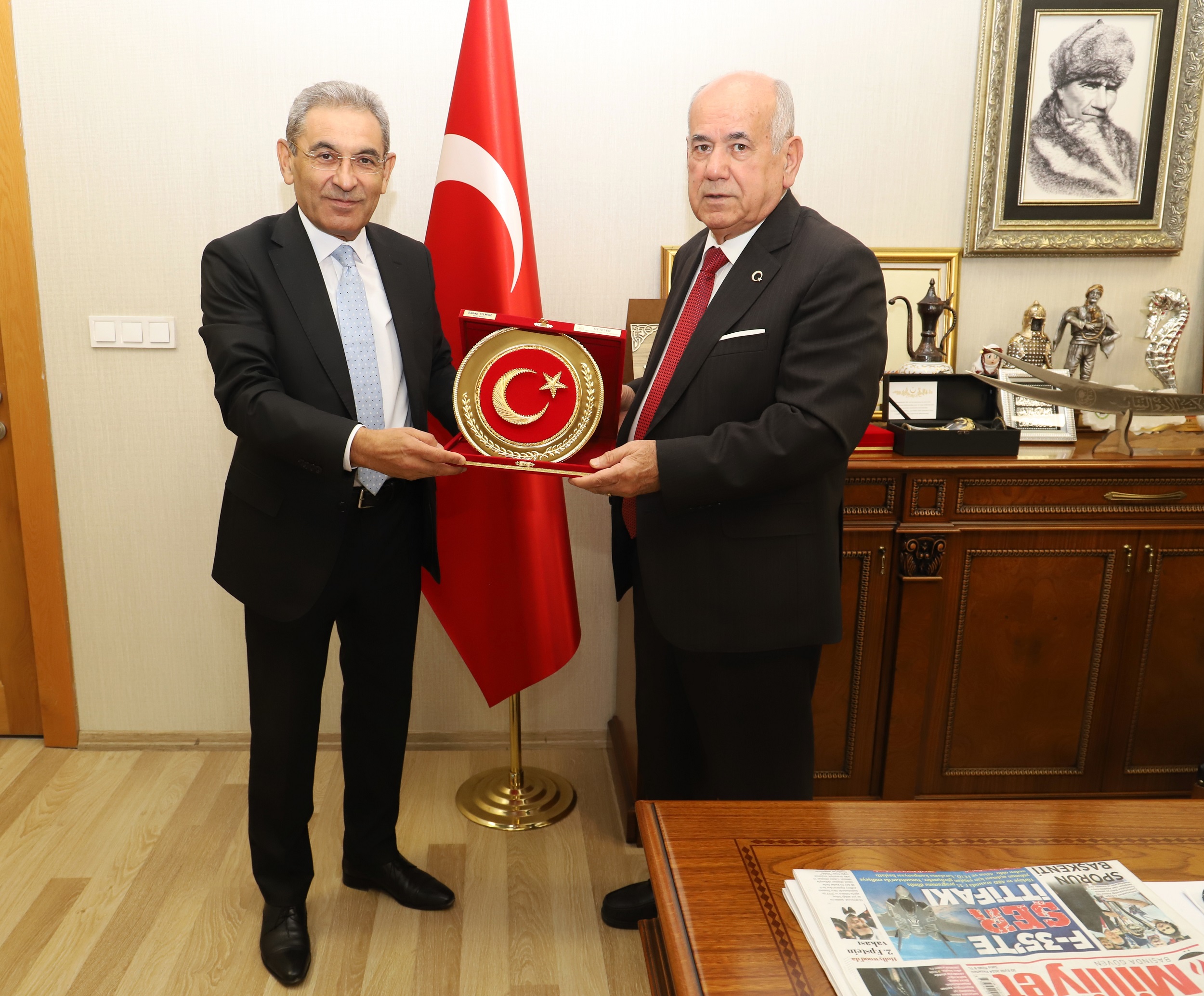 ‘GENÇLERİ GELECEĞİN MESLEKLERİ İÇİN YETİŞTİRMELİYİZ’